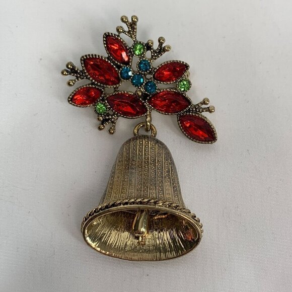 Monet 1990's Holiday Bell Bejeweled Christmas Brooch Pin Golf Tone Red Green 2" - Picture 4 of 6